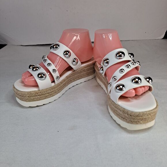 C Comfort est. 1946 Espadrilles Womens 7M Studded Platform White Faux Leather - Picture 1 of 11